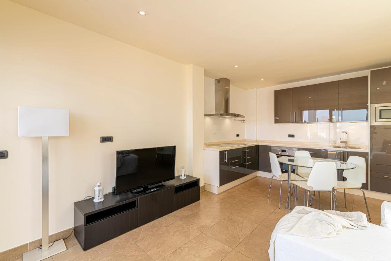 Luxury Holidays Suites, Playa De Los Cristianos Лос Кристианос Экстерьер фото