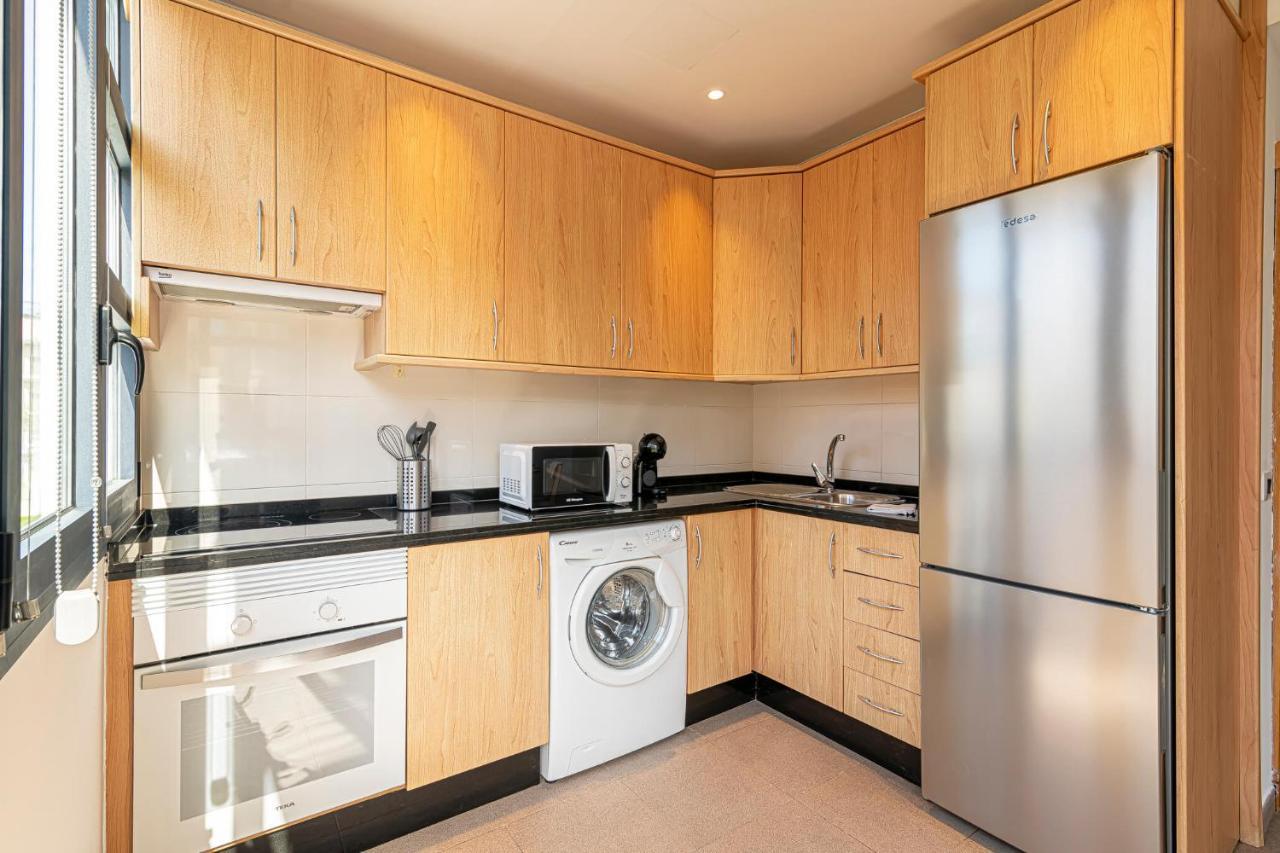 Luxury Holidays Suites, Playa De Los Cristianos Лос Кристианос Экстерьер фото