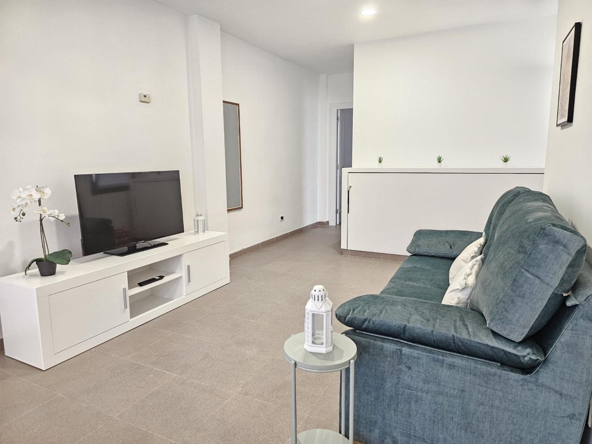 Luxury Holidays Suites, Playa De Los Cristianos Лос Кристианос Экстерьер фото